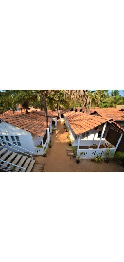 Baywatch Beach Resort Patnem كِناكونا المظهر الخارجي الصورة