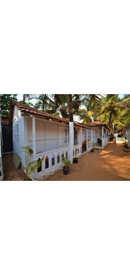 Baywatch Beach Resort Patnem كِناكونا المظهر الخارجي الصورة