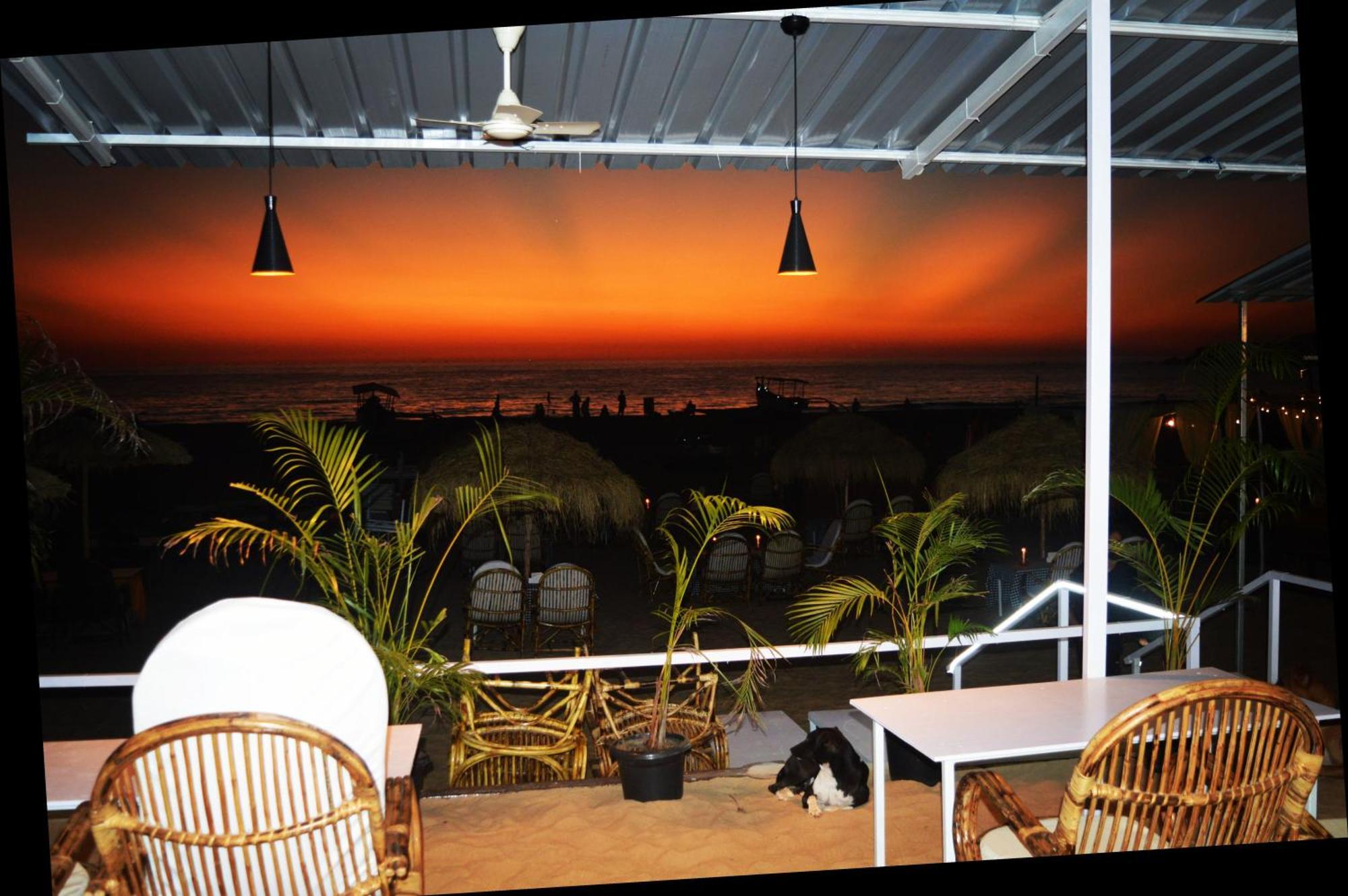 Baywatch Beach Resort Patnem كِناكونا المظهر الخارجي الصورة