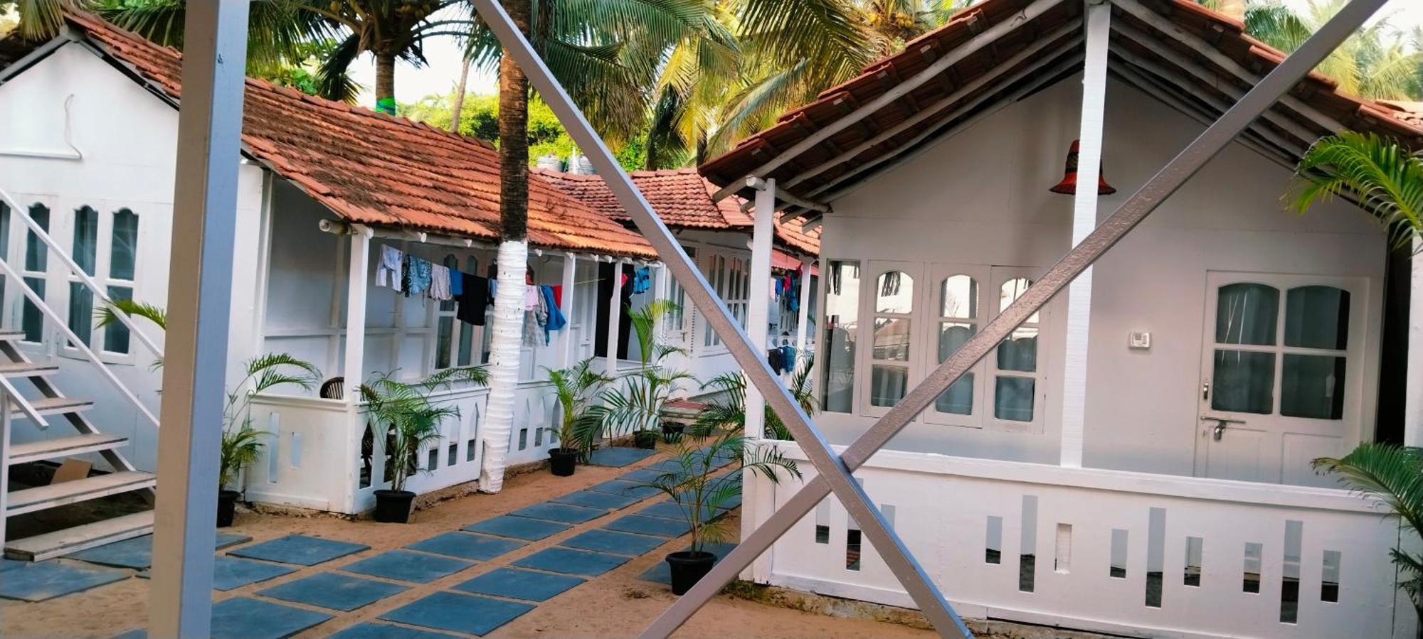 Baywatch Beach Resort Patnem كِناكونا الغرفة الصورة